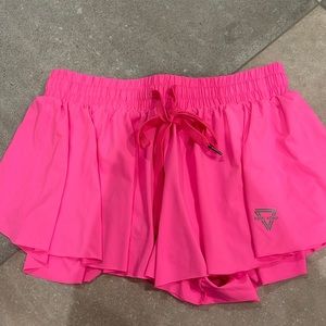 Keiki Kona neon pink shorts size medium